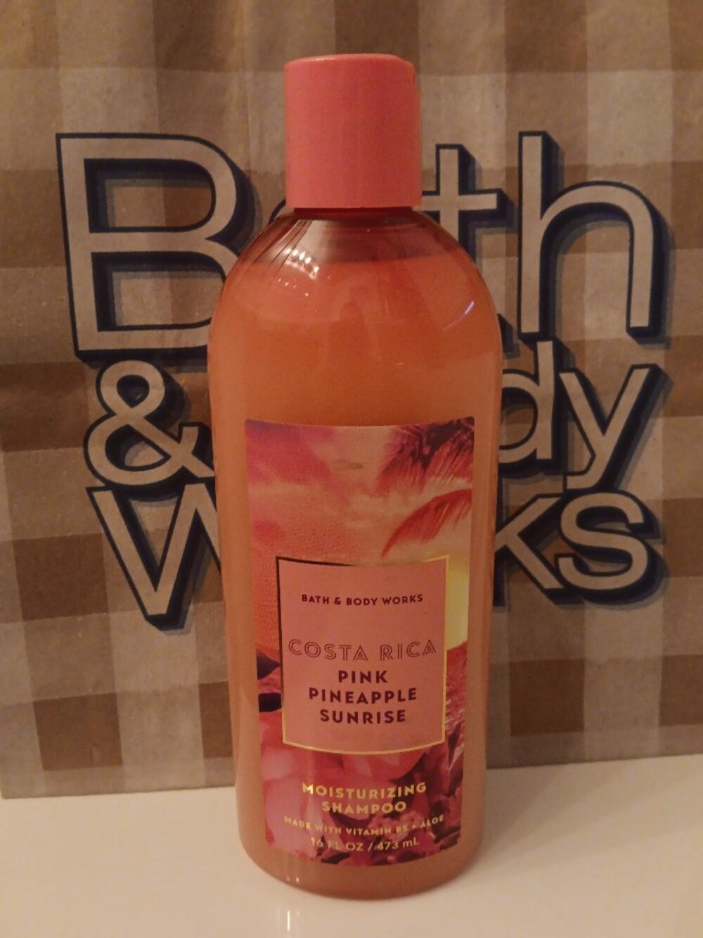 Costa Rica Pink Pineapple Shampoo